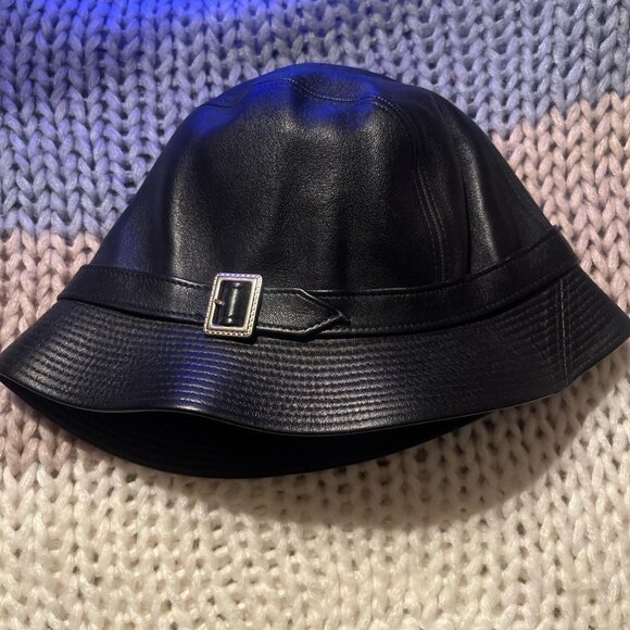 100% Authentic Leather Burberry Bucket Hat! - Picture 1 of 4